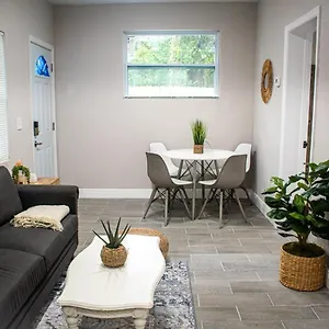 Boho Chic Cosy In The Heart Of And Ybor Holiday home